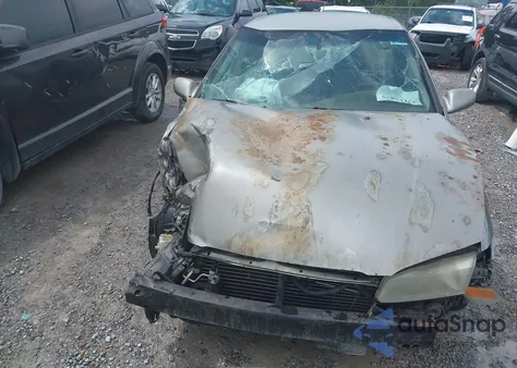 1998 Toyota Camry Le из США, поврежденный, VIN 4T1BG22KXWU189980